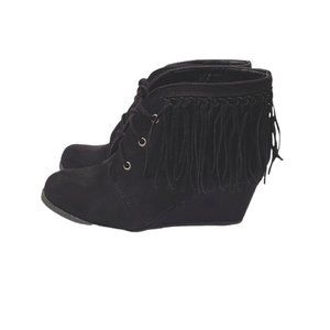 Sugar Mystic Wedge Almond Toe Fringe Ankle Boots Women Sz 8.5 M